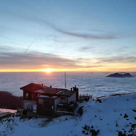 Готель Rifugio Chierego - 1911M Бренцоне-суль-Гарда Екстер'єр фото