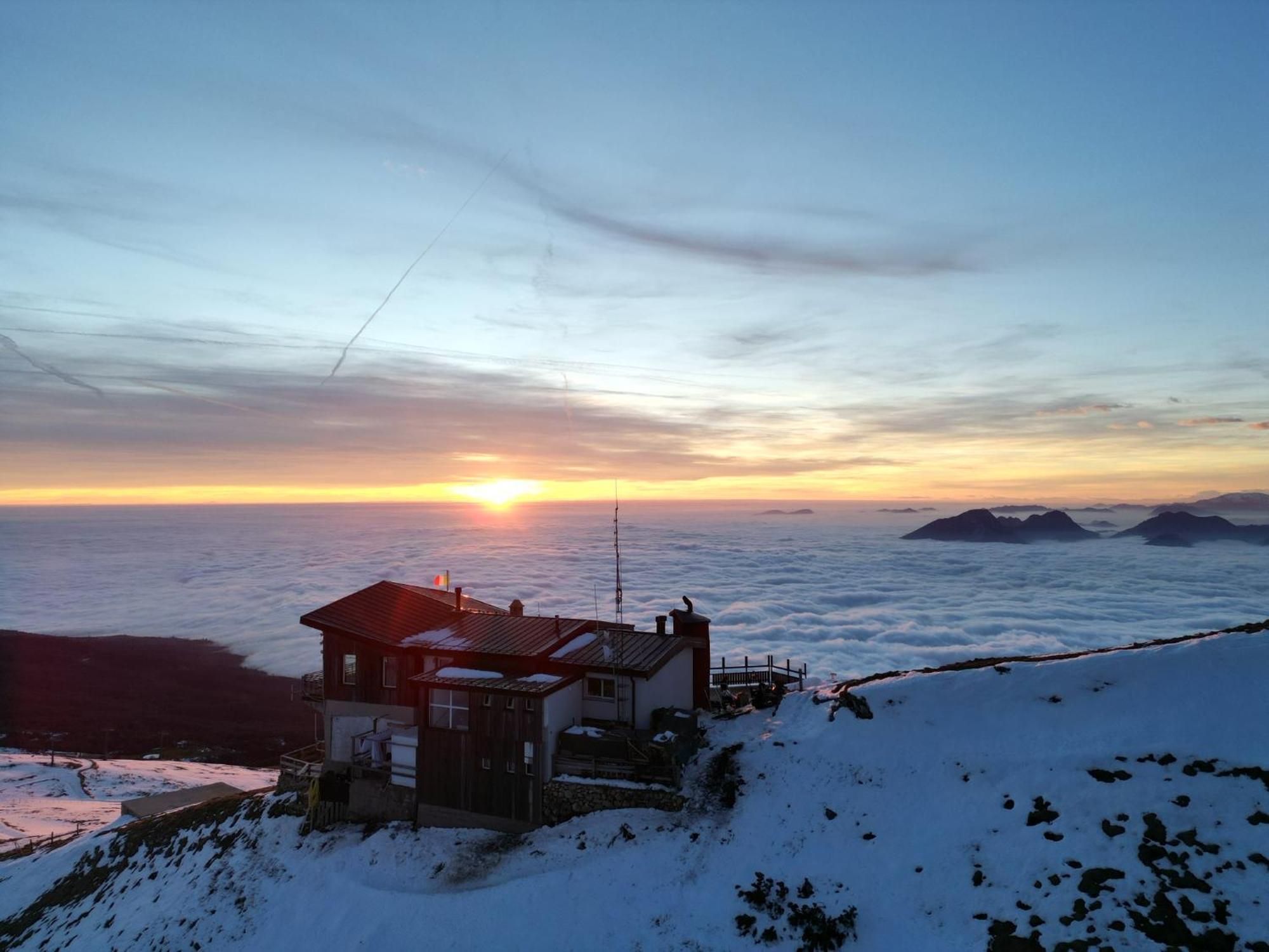Готель Rifugio Chierego - 1911M Бренцоне-суль-Гарда Екстер'єр фото